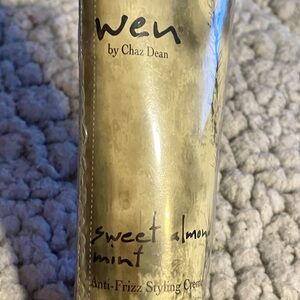 🆕 Wen by Chaz Dean Sweet Almond Mint Styling Creme - Beige Tube 120 ml